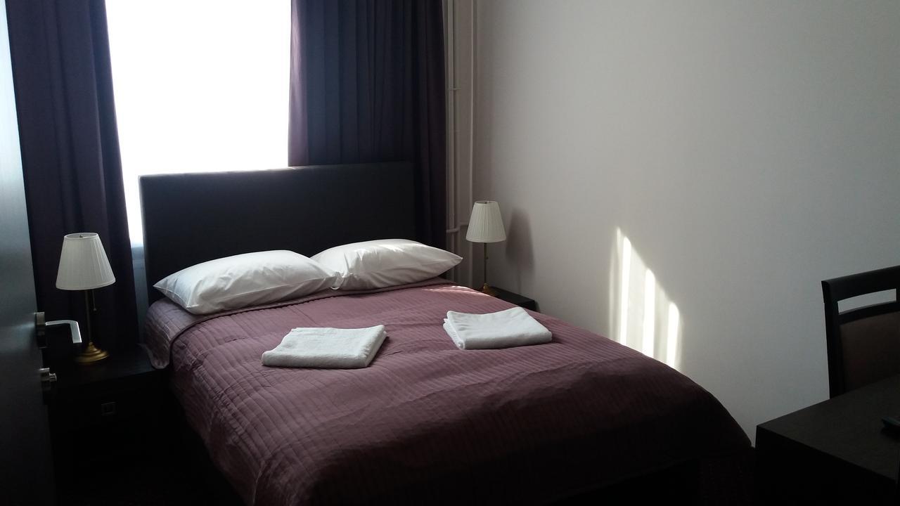 Scsk Pol Lawy Hotel Pulawy Ngoại thất bức ảnh