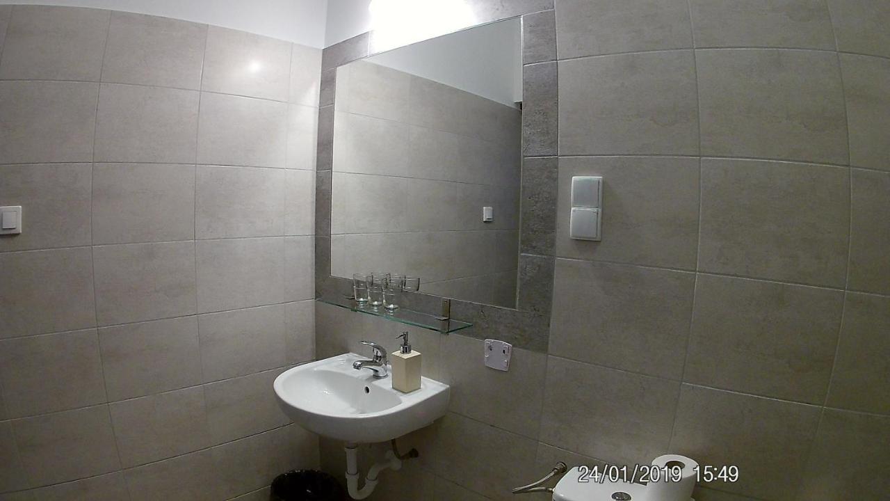 Scsk Pol Lawy Hotel Pulawy Ngoại thất bức ảnh
